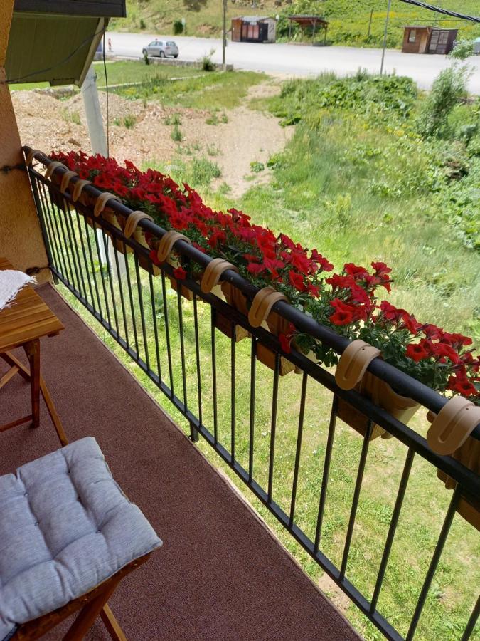 מוורובו Apartment Suzana מראה חיצוני תמונה