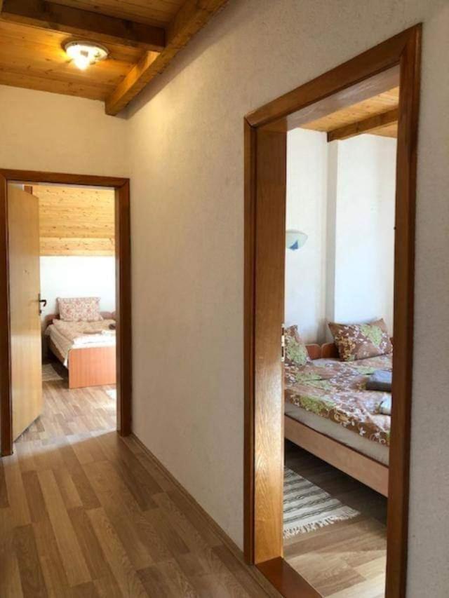מוורובו Apartment Suzana מראה חיצוני תמונה